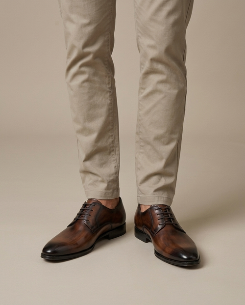 Men's Burnished Brown Leather Derby Shoes on the foot